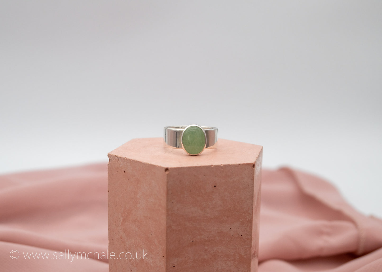 Green Aventurine ring Size N