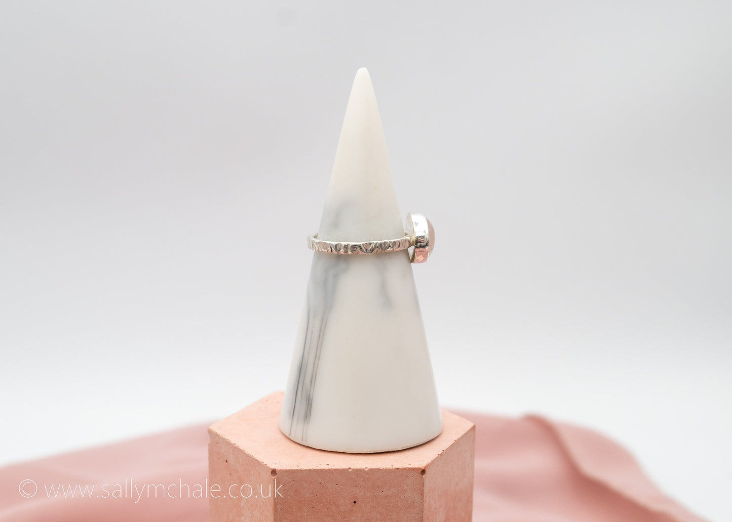 Rose Quartz Ring Size R